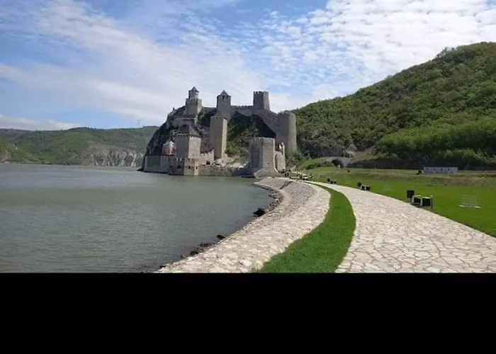 Mali Raj Dom wakacyjny