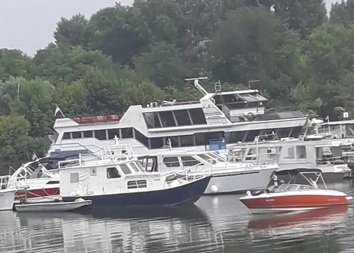 Mali Raj Dom wakacyjny *